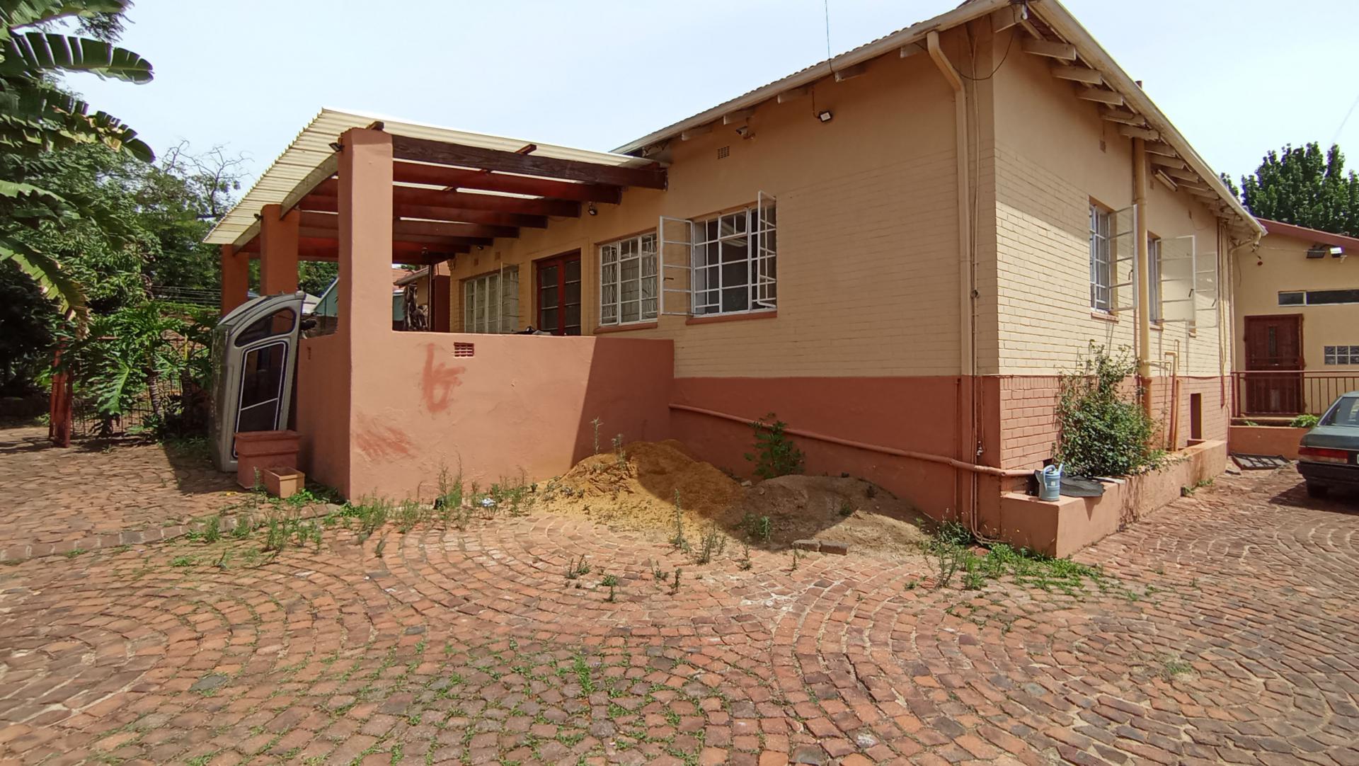 Front View of property in Sydenham - JHB