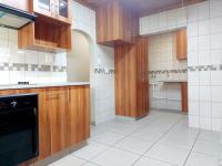 Kitchen of property in Ermelo