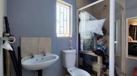 Main Bathroom - 5 square meters of property in Savanna City