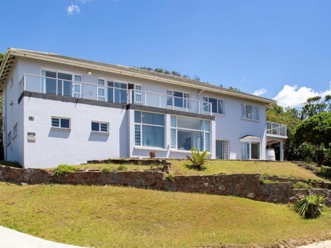 7 Bedroom House for Sale For Sale in Port Alfred - MR660952