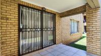 Patio - 8 square meters of property in Vanderbijlpark