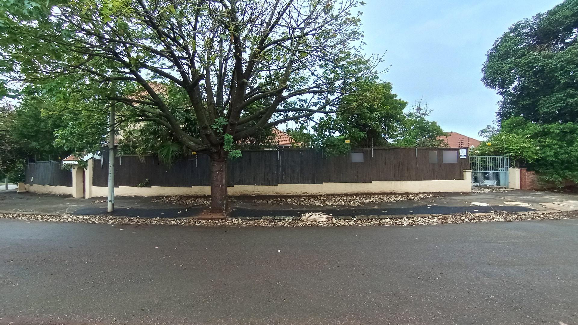 Front View of property in Glenwood - DBN