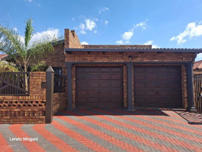 3 Bedroom House for Sale For Sale in Mamelodi - MR661084