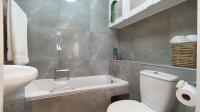 Main Bathroom of property in Amanzimtoti 