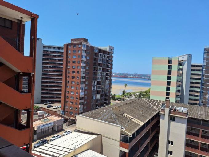 1 Bedroom Apartment for Sale For Sale in Durban Central - MR661250