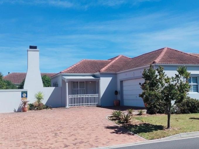 4 Bedroom House for Sale For Sale in Sunningdale - CPT - MR661268