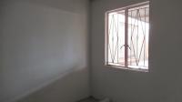 Bed Room 1 - 6 square meters of property in Protea Glen