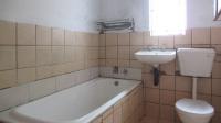 Bathroom 1 - 4 square meters of property in Protea Glen