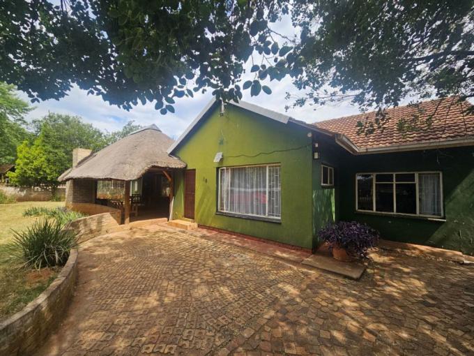 4 Bedroom House for Sale For Sale in Stilfontein - MR661319