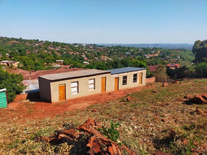 4 Bedroom Commercial for Sale For Sale in Thohoyandou - MR661385