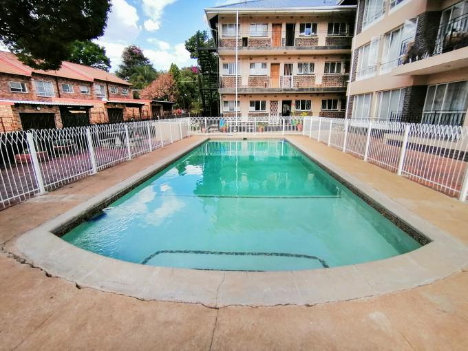 2 Bedroom Apartment for Sale For Sale in Ferndale - JHB - MR661413