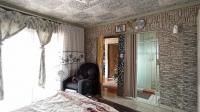 Main Bedroom - 13 square meters of property in Cosmo City