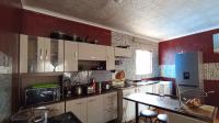 Kitchen - 10 square meters of property in Cosmo City