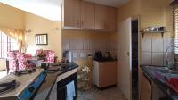 Kitchen - 13 square meters of property in Equestria