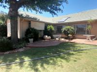 4 Bedroom 2 Bathroom House for Sale for sale in Mondeor