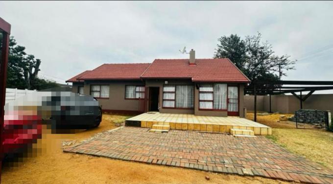 3 Bedroom House for Sale and to Rent For Sale in Germiston - MR661748