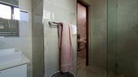 Bathroom 3+ - 25 square meters of property in Copperleaf Golf and Country Estate