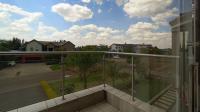 Balcony - 130 square meters of property in Copperleaf Golf and Country Estate