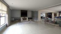 Informal Lounge - 37 square meters of property in Copperleaf Golf and Country Estate