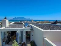  of property in Bloubergstrand