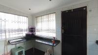 Scullery - 10 square meters of property in Homestead Park