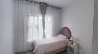 Bed Room 2 - 9 square meters of property in Ravenswood