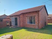 2 Bedroom 2 Bathroom House to Rent for sale in Noordwyk