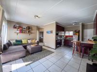  of property in Glenvista