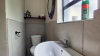 Bathroom 1 - 16 square meters of property in Rynfield