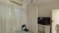 Bed Room 1 - 11 square meters of property in Southbroom