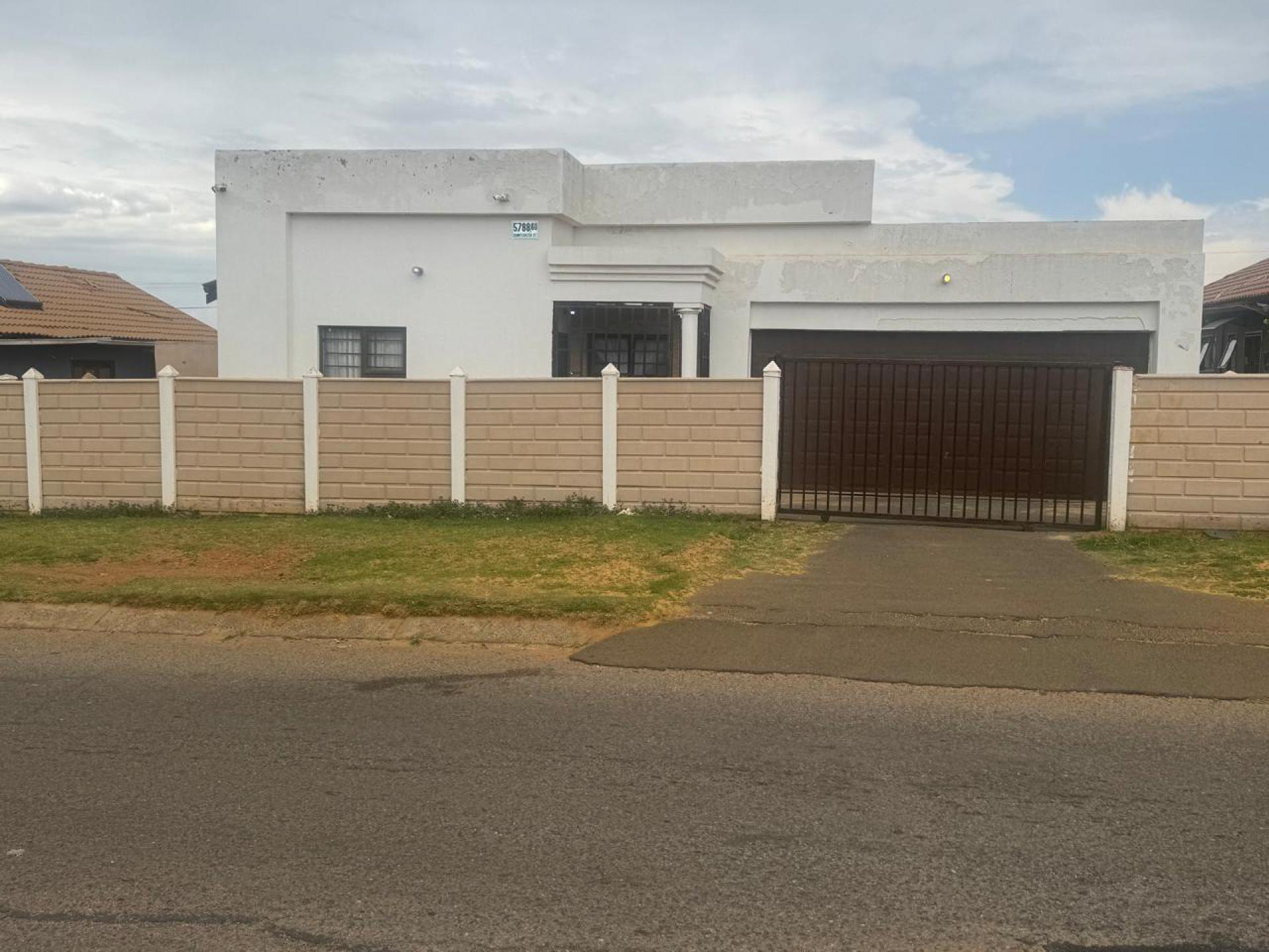  of property in Lenasia South