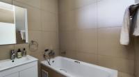 Bathroom 1 - 7 square meters of property in Lilianton