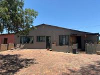  of property in Jackaroo Park