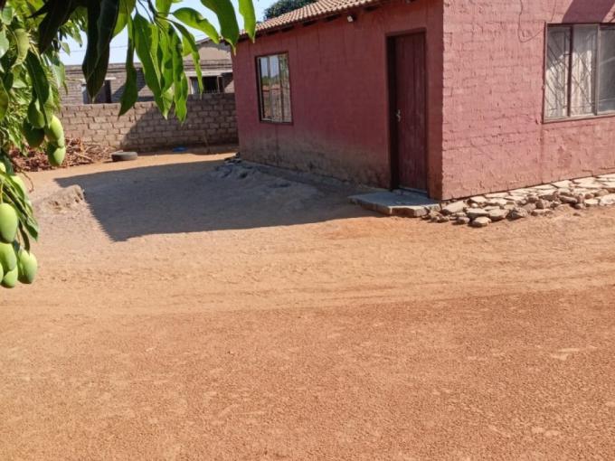 House for Sale For Sale in Soshanguve - MR662203