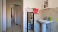 Bathroom 1 - 4 square meters of property in Clarina