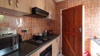 Kitchen - 6 square meters of property in Ormonde