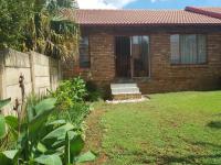 2 Bedroom 1 Bathroom Simplex to Rent for sale in Rooihuiskraal North