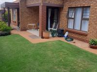 1 Bedroom 1 Bathroom Simplex to Rent for sale in Willow Park Manor