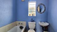 Bathroom 1 - 4 square meters of property in Salfin