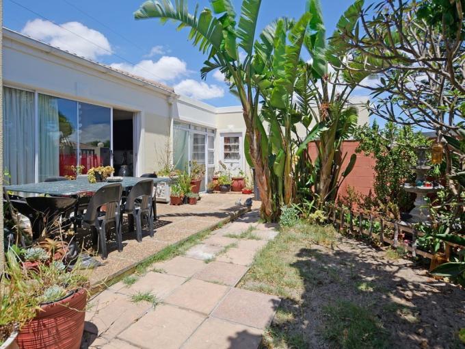 3 Bedroom House for Sale For Sale in Sunningdale - CPT - MR662363