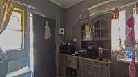 Kitchen - 21 square meters of property in Bezuidenhout Valley