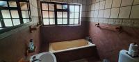 Bathroom 1 of property in Marloth Park