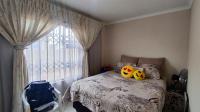 Bed Room 2 - 10 square meters of property in Alliance