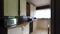 Kitchen - 11 square meters of property in Daleside