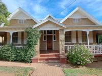 4 Bedroom 1 Bathroom House for Sale for sale in Oudtshoorn