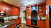 Kitchen - 12 square meters of property in Van Riebeeckpark