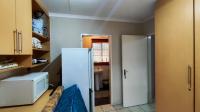 Study - 10 square meters of property in Van Riebeeckpark