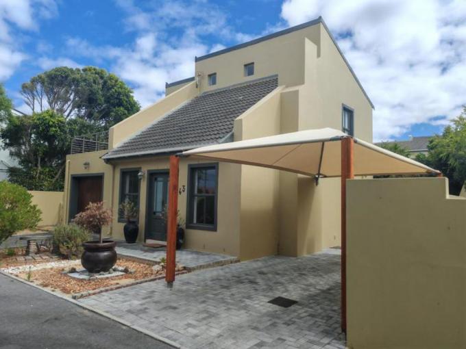 3 Bedroom House for Sale For Sale in Hermanus - MR663202