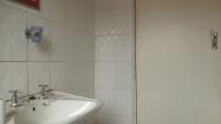 Bathroom 1 - 4 square meters of property in Thulani