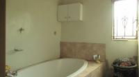 Bathroom 2 - 4 square meters of property in Thulani